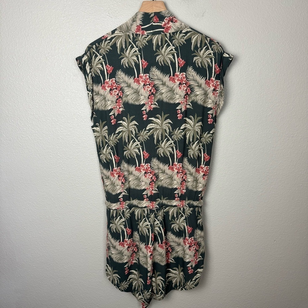 One Teaspoon x Revolve NWT Palm Kingston Tropical Shorts Romper - Picture 9 of 12